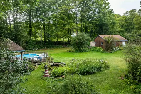 Exterior - 20 Barlow Rd, Springfield, VT 05156 photo 8 of 13