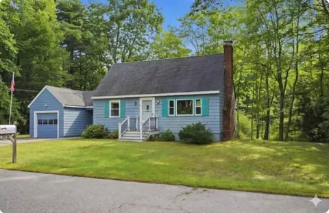 7 Fran Ave, Plaistow, NH 03865