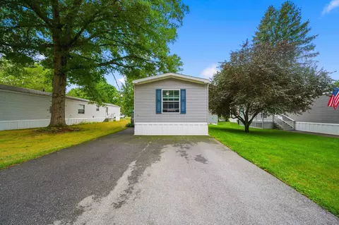 77 Hayes Park, Exeter, NH 03833 photo 23