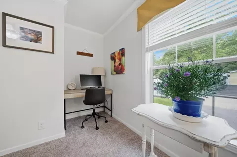 77 Hayes Park, Exeter, NH 03833 photo 15