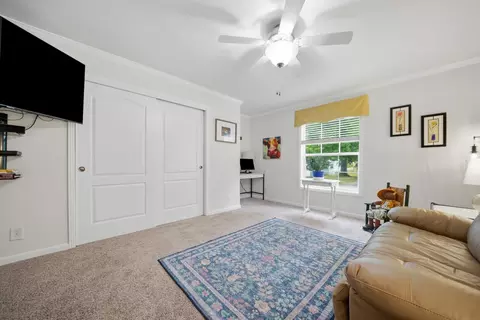 77 Hayes Park, Exeter, NH 03833 photo 16
