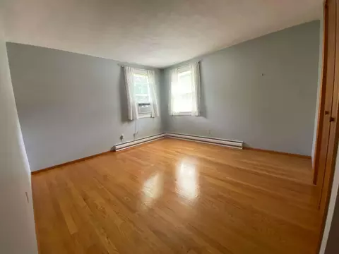 Bedroom - 34 Bert St, Hooksett, NH 03106 photo 2 of 10