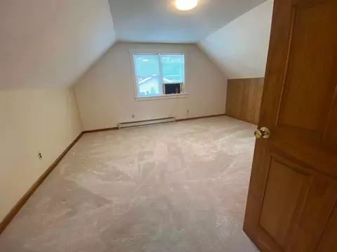 Bedroom - 34 Bert St, Hooksett, NH 03106 photo 6 of 10