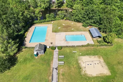 Exterior - 1465 Hooksett Rd #214, Hooksett, NH 03106 photo 6 of 6