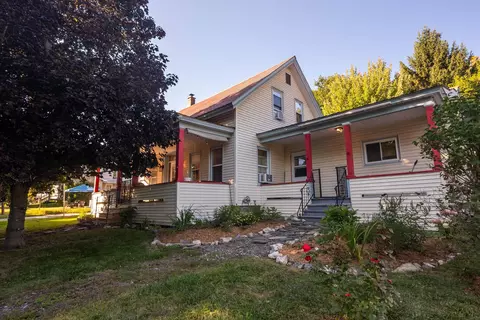 180 Union St, Northfield, VT 05663
