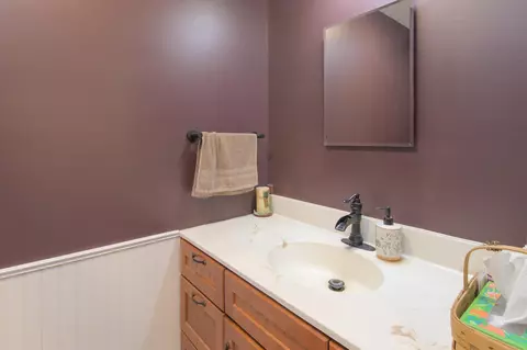 Bath - 844 Greeley Rd, Springfield, VT 05156 photo 4 of 4