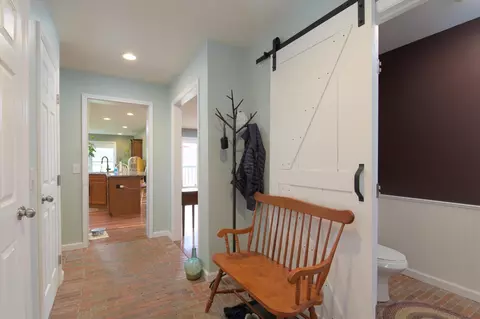 Entry Way - 844 Greeley Rd, Springfield, VT 05156 photo 4 of 6