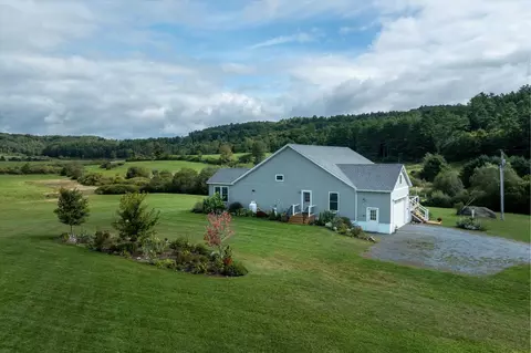 Exterior - 844 Greeley Rd, Springfield, VT 05156 photo 4 of 8