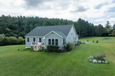 Exterior - 844 Greeley Rd, Springfield, VT 05156 photo 2 of 8