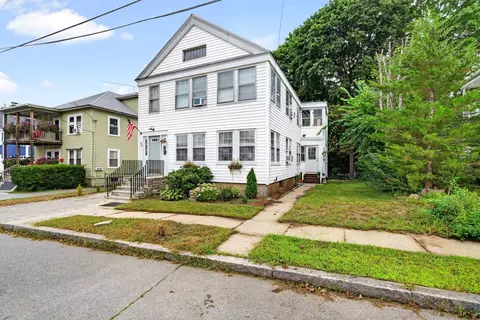 38 Riddle St, Manchester, NH 03102
