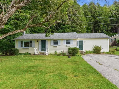 78 Carbonti Cir, Arlington, VT 05250