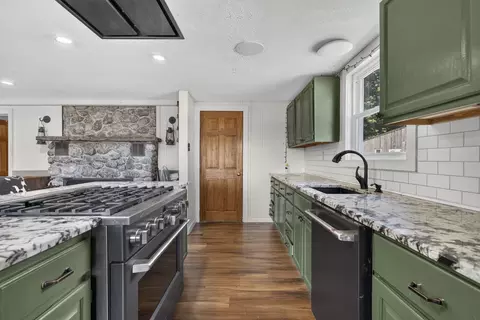 Kitchen - 67 Lang Rd, Washington, NH 03280 photo 2 of 6