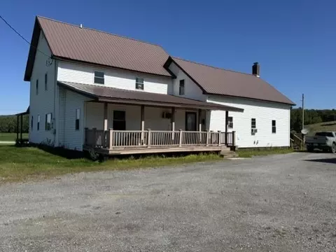 4166 N Main St, Montgomery, VT 05470