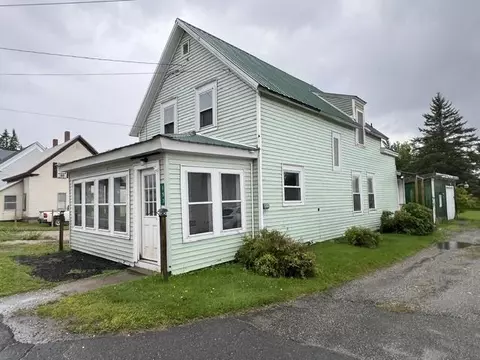 153 Railroad St, Brighton, VT 05846