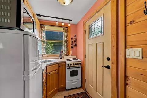 Kitchen - 435 Lendway Ln, Johnson, VT 05656 photo 4 of 5