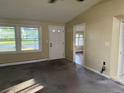 Living - 6 Sanborn Rd, Hampton, NH 03842 photo 2 of 5