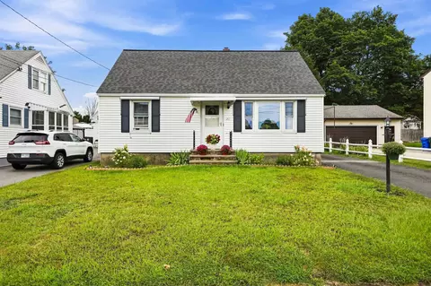 21 Woodbine Ave, Manchester, NH 03109