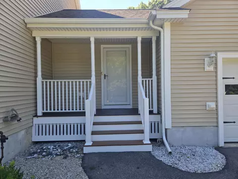 Exterior - 82 Dutton Rd, Pelham, NH 03076 photo 6 of 21