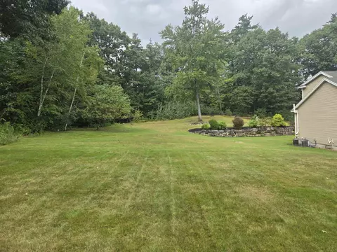 Exterior - 82 Dutton Rd, Pelham, NH 03076 photo 14 of 21