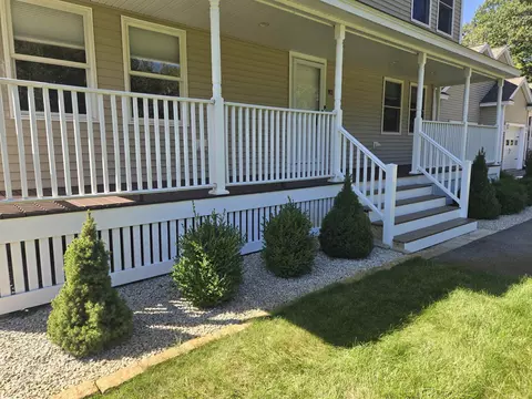 Exterior - 82 Dutton Rd, Pelham, NH 03076 photo 3 of 21