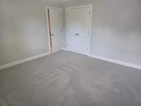 Bedroom - 82 Dutton Rd, Pelham, NH 03076 photo 5 of 7