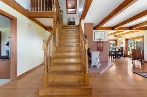 Entry Way - 47 Oak Hill Dr, Dummerston, VT 05301 photo 1 of 4