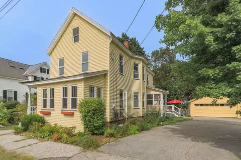84 Pillsbury St, Concord, NH 03301