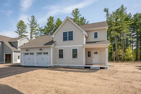 53 Wilderness Dr, Nashua, NH 03062