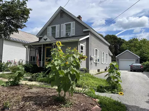 64 East St, Rutland, VT 05701