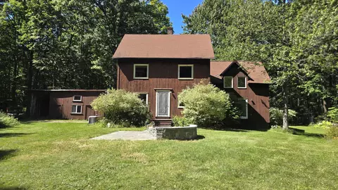 11 Rangeway Rd, Deering, NH 03244