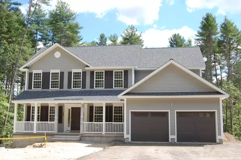 124 South Rd, Londonderry, NH 03053