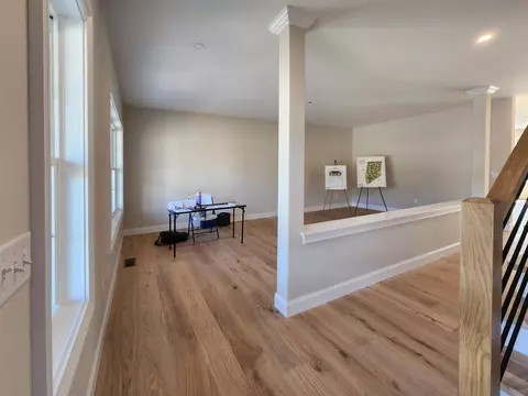 Living - 5 Campbell Way #2, Windham, NH 03087 photo 5 of 9