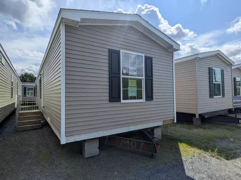 143 Hillview Ter, Hinesburg, VT 05461
