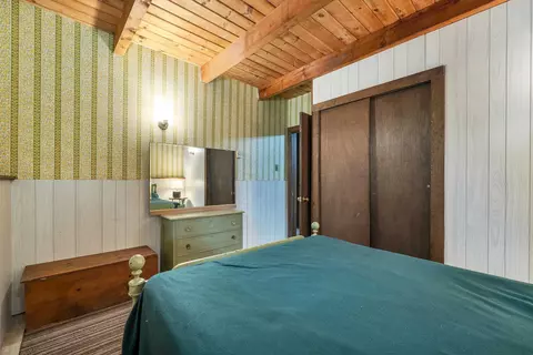 Bedroom - 49 Kings Pine Rd, Wolfeboro, NH 03894 photo 9 of 11