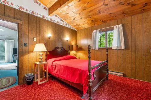 Bedroom - 49 Kings Pine Rd, Wolfeboro, NH 03894 photo 3 of 11