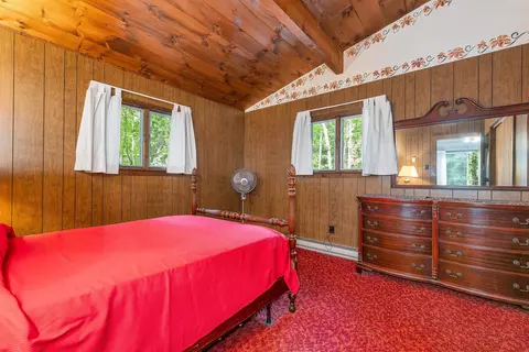Bedroom - 49 Kings Pine Rd, Wolfeboro, NH 03894 photo 1 of 11