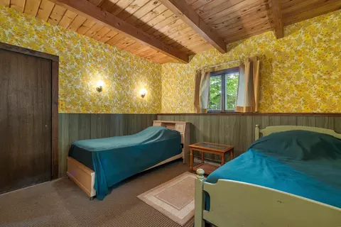 Bedroom - 49 Kings Pine Rd, Wolfeboro, NH 03894 photo 11 of 11