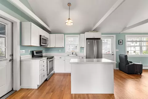 Kitchen - 5 Thorwald Ave, Hampton, NH 03842 photo 2 of 5