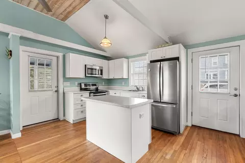 Kitchen - 5 Thorwald Ave, Hampton, NH 03842 photo 1 of 5