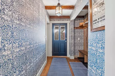 Entry Way - 183 Waterloo St, Warner, NH 03278 photo 1 of 4
