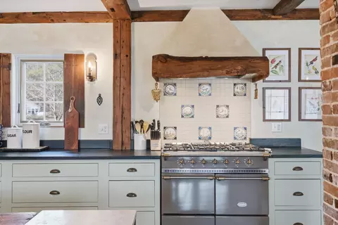 Kitchen - 183 Waterloo St, Warner, NH 03278 photo 2 of 4