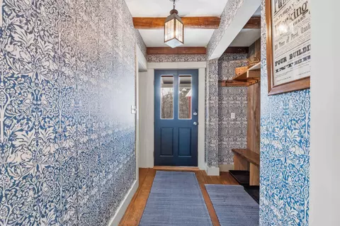 Entry Way - 183 Waterloo St, Warner, NH 03278 photo 1 of 4