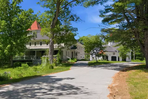Exterior - 183 Waterloo St, Warner, NH 03278 photo 4 of 22