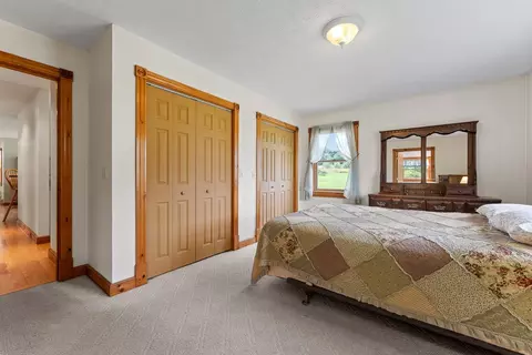 Bedroom - 76 Paradee Rd, Fairfield, VT 05455 photo 4 of 7