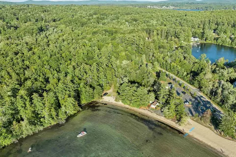 View/Area - 8 Knoll Rd, Wolfeboro, NH 03894 photo 2 of 5