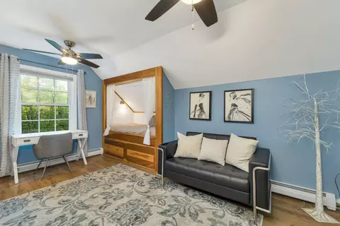 Bedroom - 8 Knoll Rd, Wolfeboro, NH 03894 photo 1 of 4