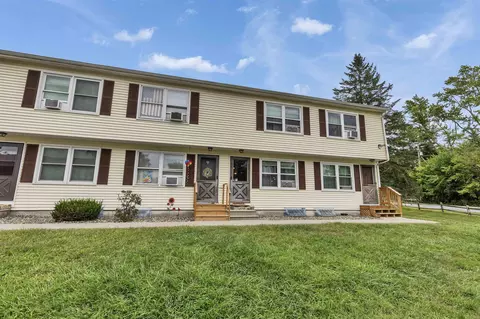 794 Court St #I, Keene, NH 03431