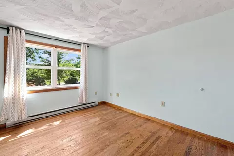 Bedroom - 36 Governor Dinsmore Rd, Windham, NH 03087 photo 1 of 8