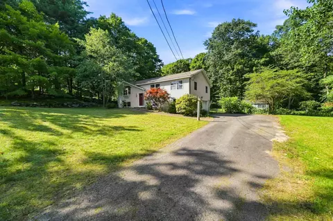 Exterior - 36 Governor Dinsmore Rd, Windham, NH 03087 photo 2 of 19