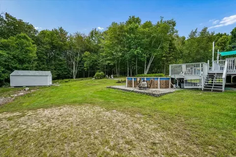 Exterior - 4 Debbie St, Hooksett, NH 03106 photo 6 of 14